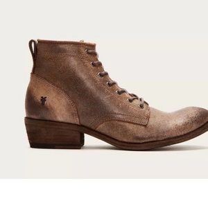 ‘Frye Carson Lace-up Ankle Boots’ 🥾🌻